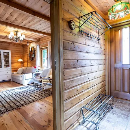 Udanypobyt Dom Zakątek *