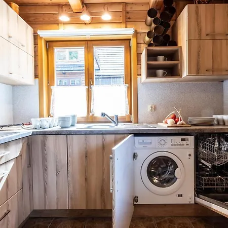 Dom wakacyjny Udanypobyt Dom Zakątek *